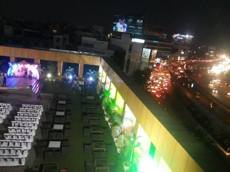 היידראבד Hotel The Plaza מראה חיצוני תמונה