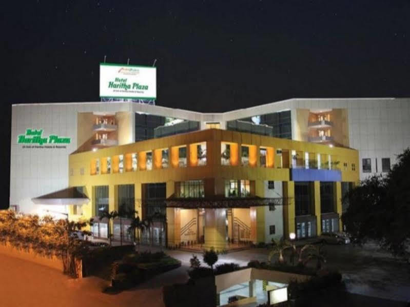 היידראבד Hotel The Plaza מראה חיצוני תמונה